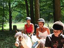 Paardrijden bij gites vakantiehuis in vakantiepark in Dordogne Lot et Garonne bij Gavaudun